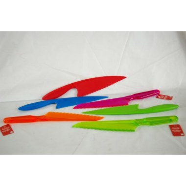 Kuchnia nóż plast. do ciasta/owoców 30.5cm czerwony/zielony/niebieski/rózowy